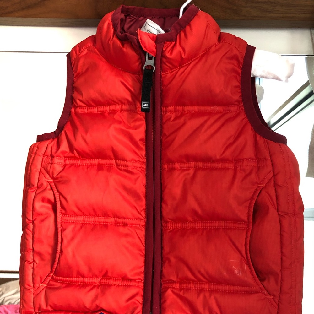 EUC REI toddler 18 month red down puffer vest